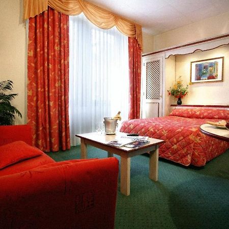 Hotel Union サルグミーヌ エクステリア 写真