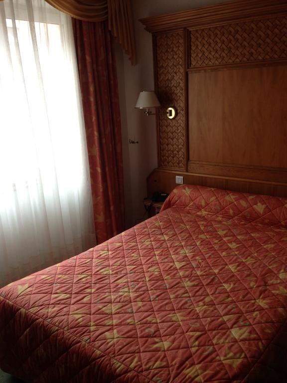 Hotel Union サルグミーヌ エクステリア 写真